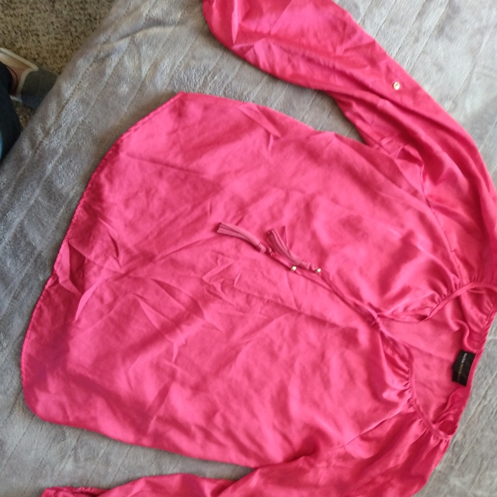 Pink blouse - Picture 2 of 3